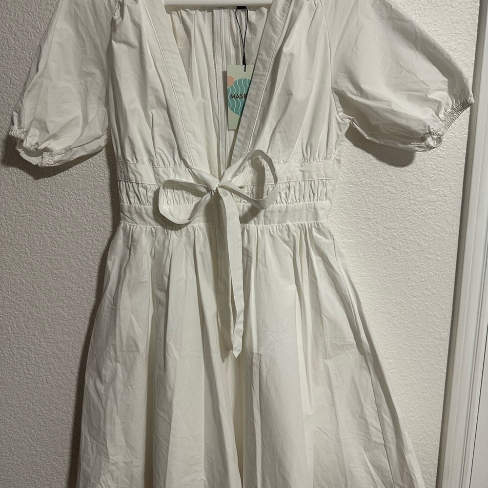 NWT Deep V Flare Mini Dress‎ Medium White Bridal Soft Girl Feminine
